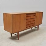 1658 3309 Sideboard